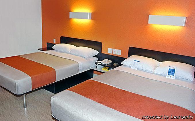 Motel 6-Simi Valley, Ca ภายนอก รูปภาพ
