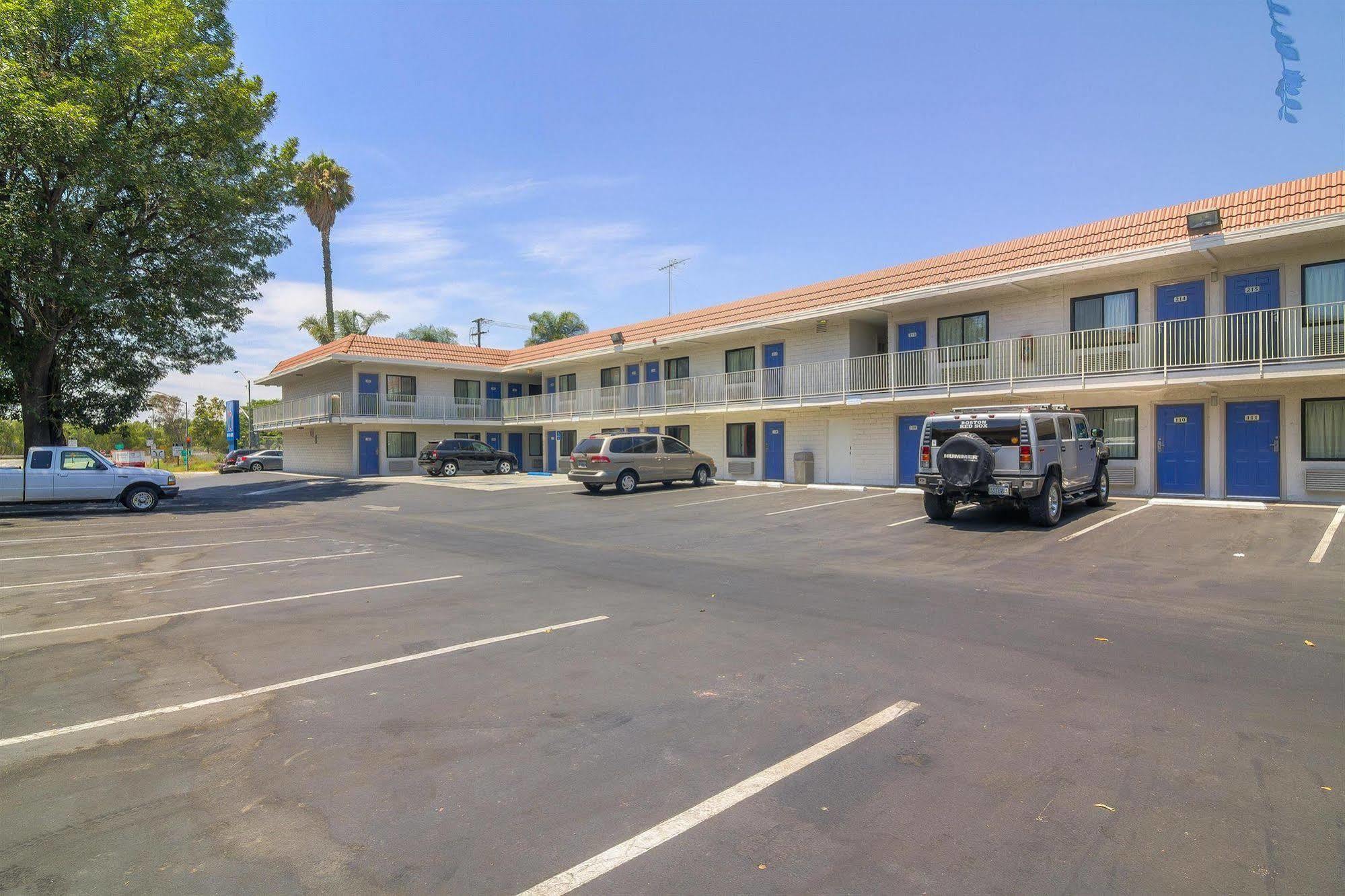 Motel 6-Simi Valley, Ca ภายนอก รูปภาพ