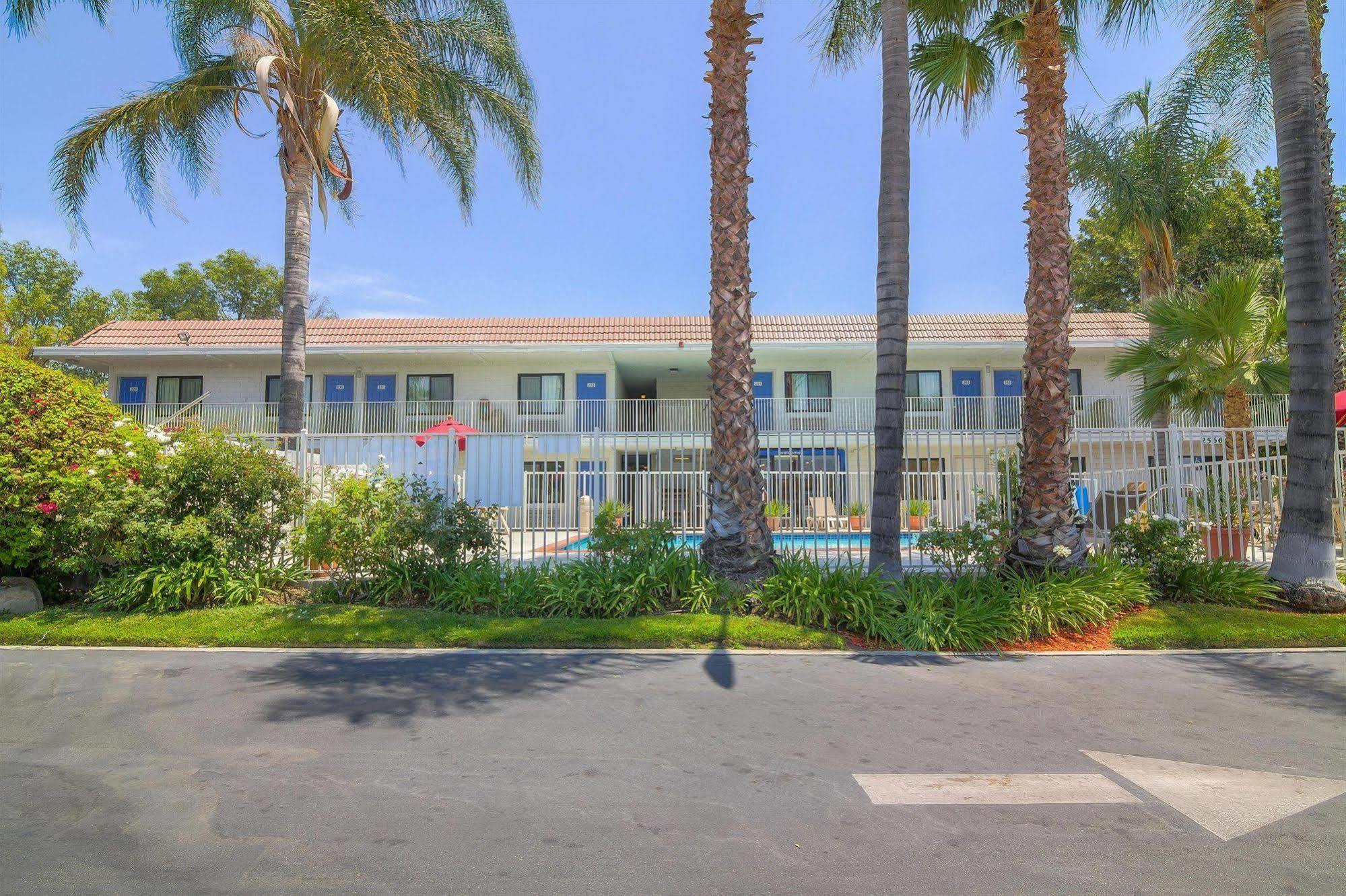 Motel 6-Simi Valley, Ca ภายนอก รูปภาพ